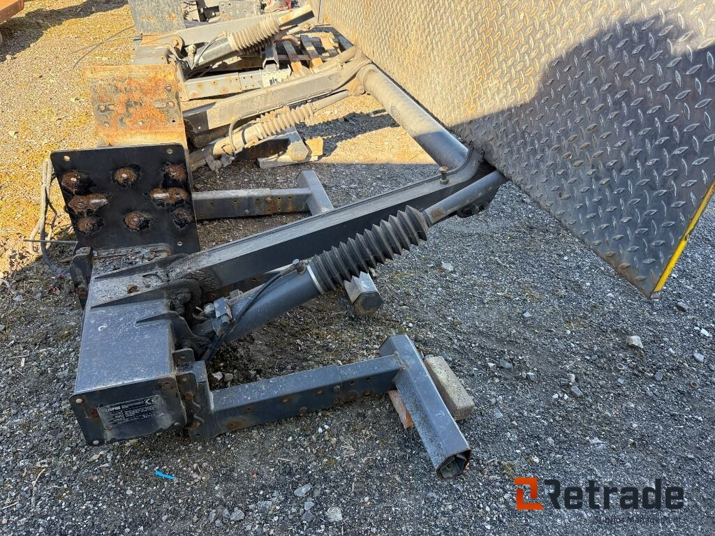 Zepro Bakgavellyft Z2000-175MA - Tail lift: picture 4 Zepro Bakgavellyft Z2000-175MA - Tail lift: picture 4