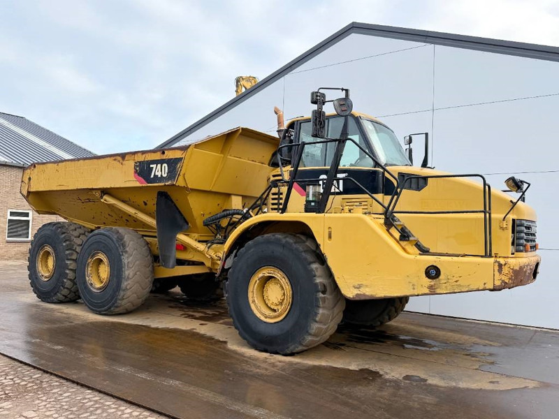 Cat 740 - Automatic Greasing / Body Heating / AC - Articulated dump truck: picture 5 Cat 740 - Automatic Greasing / Body Heating / AC - Articulated dump truck: picture 5