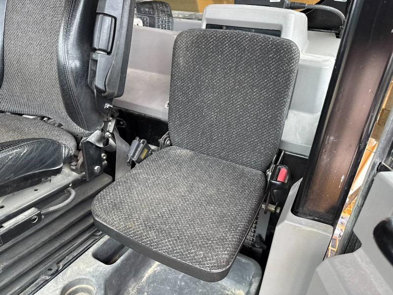 Articulated dump truck Cat 777G - German Machine / TOP Condition!: picture 9