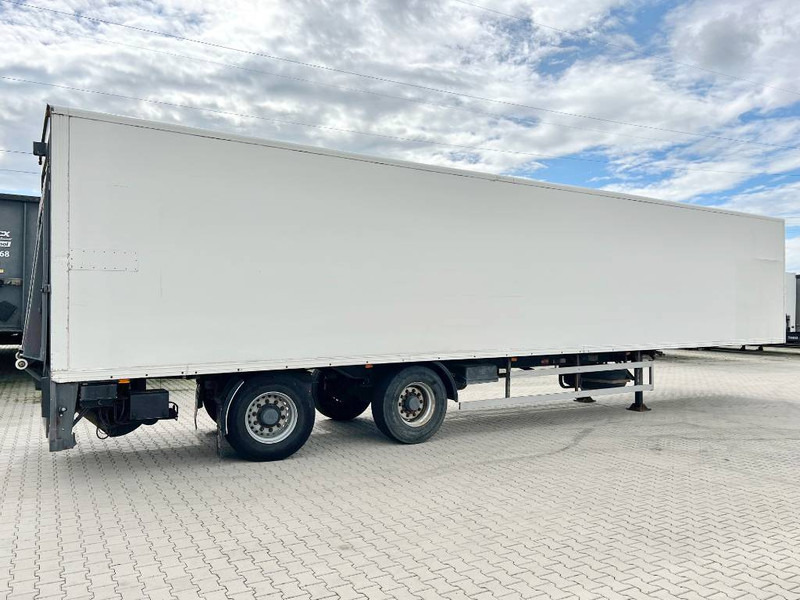 Pacton THD.230 - 2 Axles / Taillift - Closed box semi-trailer: picture 4 Pacton THD.230 - 2 Axles / Taillift - Closed box semi-trailer: picture 4