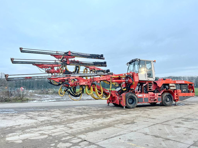 Sandvik DT1130i Drill Rig - Drilling rig: picture 1 Sandvik DT1130i Drill Rig - Drilling rig: picture 1