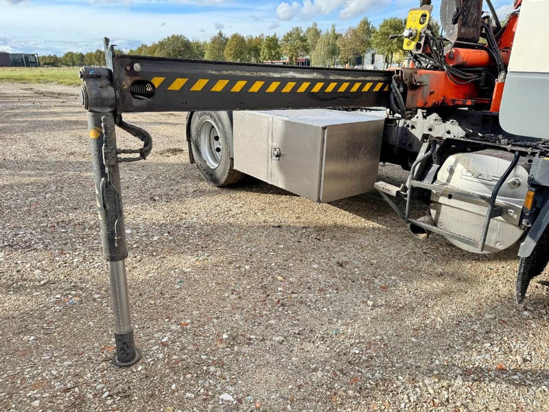 Tractor unit DAF 85.360 + Effer 165-11-48 - Automatic / kran Crane: picture 12 Tractor unit DAF 85.360 + Effer 165-11-48 - Automatic / kran Crane: picture 12