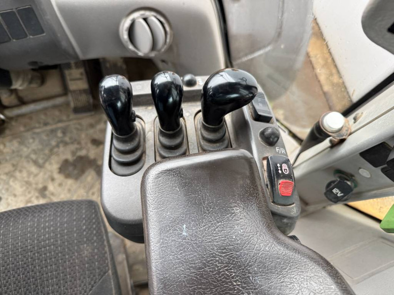 Wheel loader Volvo L120H - 3rd Function / Weight System: picture 10