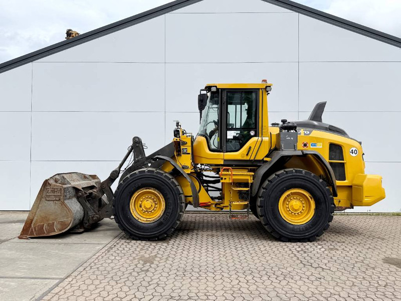 Wheel loader Volvo L70H - German Machine / 3rd Function / CDC: picture 1