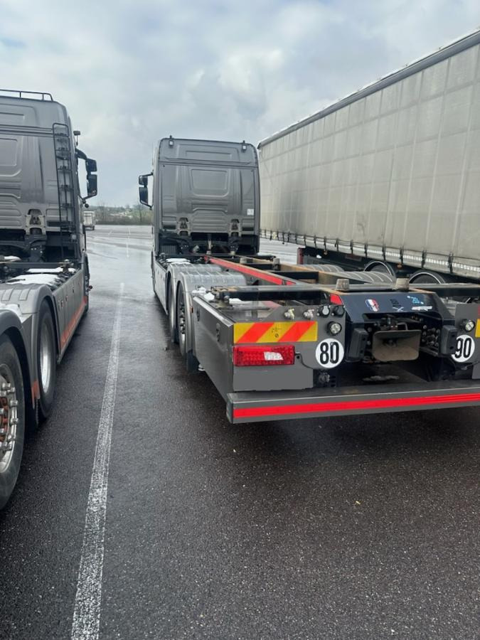 Scania S 590 - Container transporter/ Swap body truck: picture 4 Scania S 590 - Container transporter/ Swap body truck: picture 4
