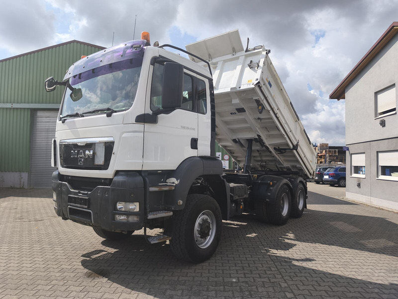 MAN MAN TGS 26.440 Kipper 6x6 Bordmatik Rollplane AHK Euro 5 - Tipper: picture 2 MAN MAN TGS 26.440 Kipper 6x6 Bordmatik Rollplane AHK Euro 5 - Tipper: picture 2