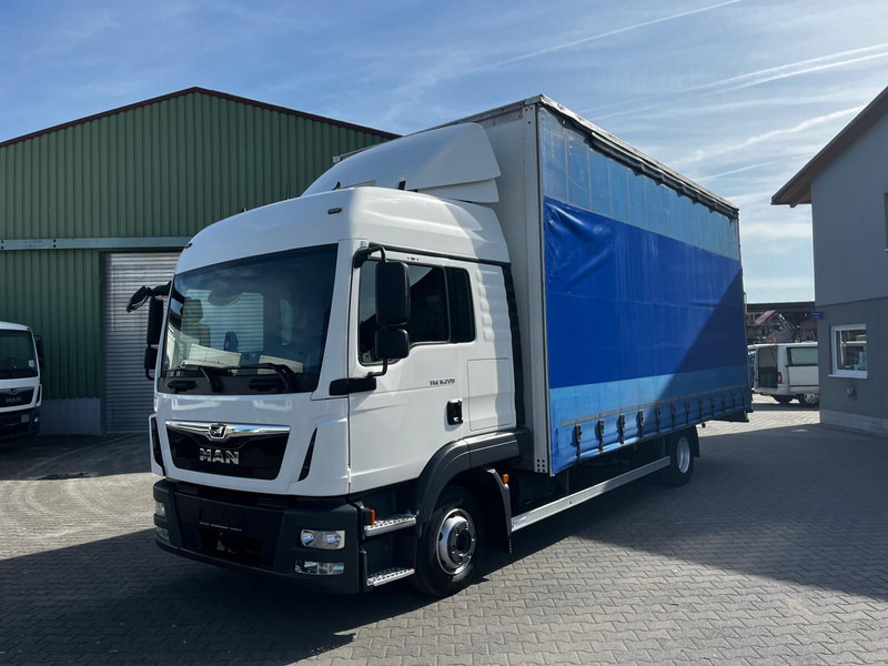 Curtain side truck MAN TGL 8.220: picture 1