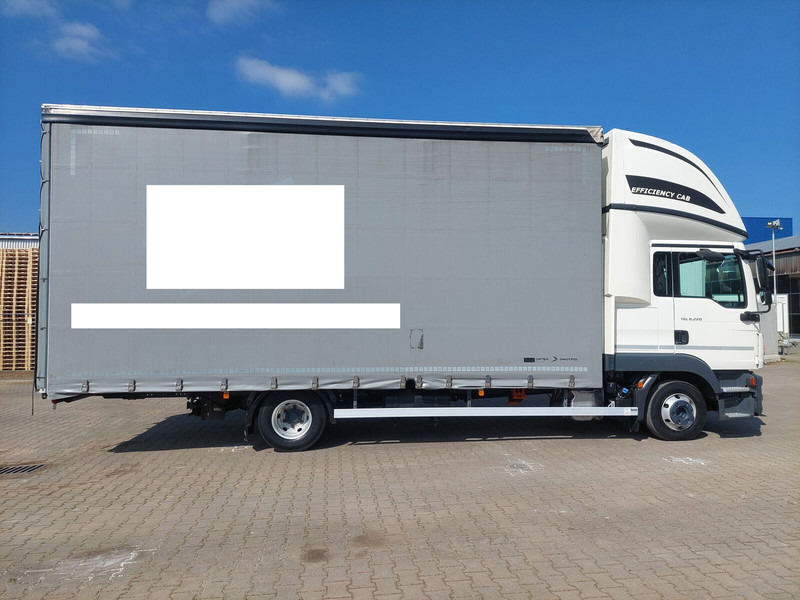 MAN TGL 8.220 - Curtain side truck: picture 4 MAN TGL 8.220 - Curtain side truck: picture 4