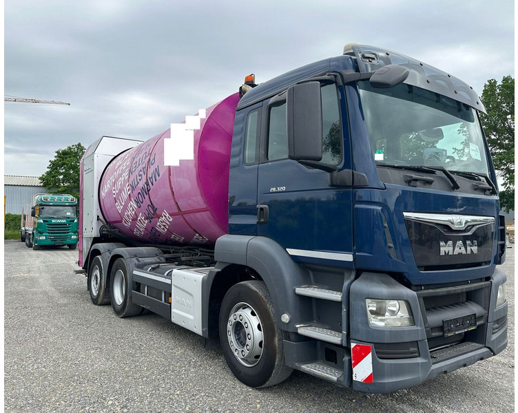 MAN TGS 28.320 - Refuse truck: picture 1 MAN TGS 28.320 - Refuse truck: picture 1