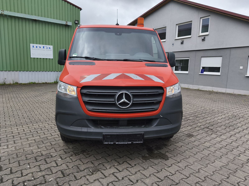 Mercedes-Benz 316 Sprinter DoKa Kipper Euro 6 4x2 (4) - Tipper van, Crew cab van: picture 5 Mercedes-Benz 316 Sprinter DoKa Kipper Euro 6 4x2 (4) - Tipper van, Crew cab van: picture 5