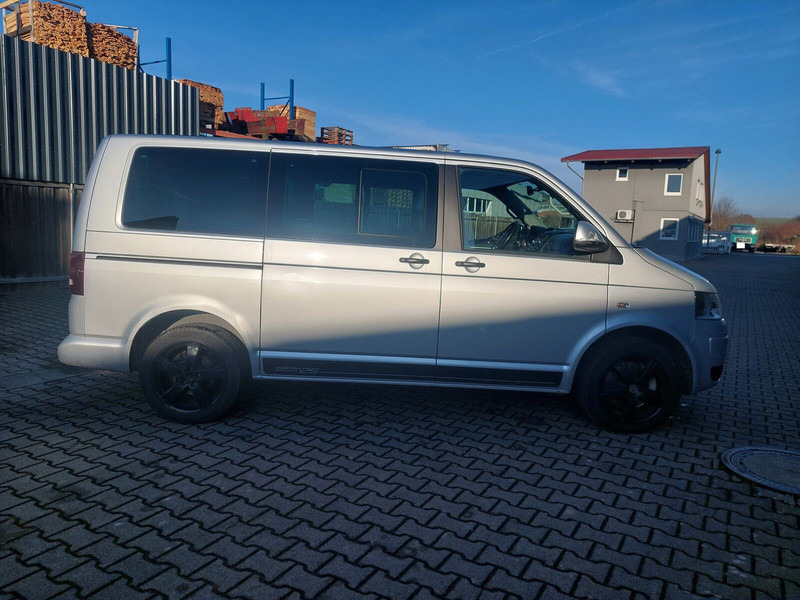 Volkswagen Transporter Multivan AHK Doppelklima Tisch Leder 7-Sitzer - Minibus, People carrier: picture 4 Volkswagen Transporter Multivan AHK Doppelklima Tisch Leder 7-Sitzer - Minibus, People carrier: picture 4