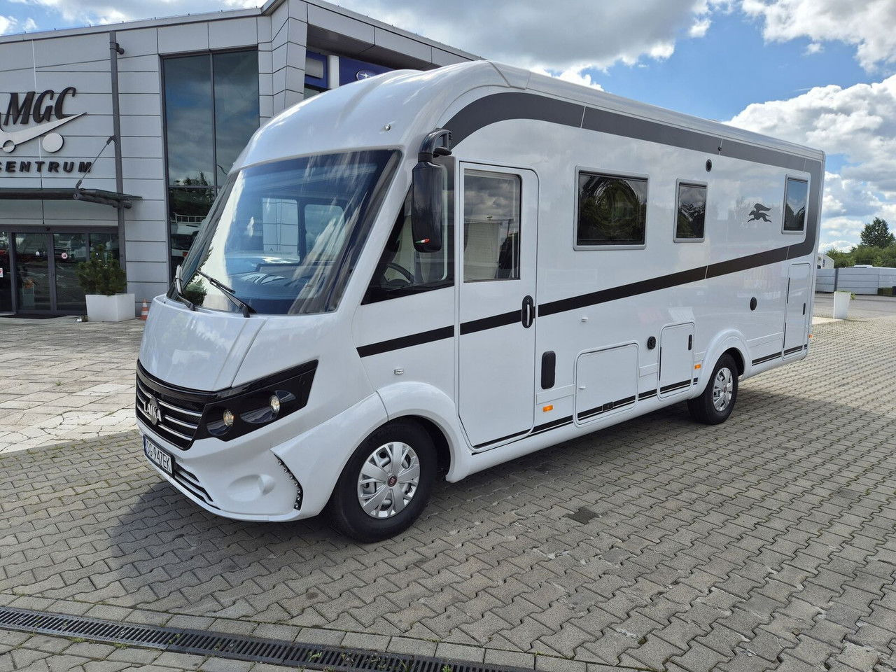 Fiat H4109 VIP / Brand NEW Laika H4109 VIP / Brand NEW - Integrated motorhome: picture 1 Fiat H4109 VIP / Brand NEW Laika H4109 VIP / Brand NEW - Integrated motorhome: picture 1