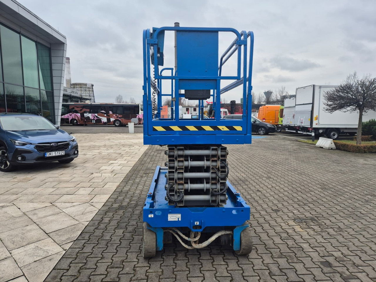 Genie GS 4047 / Electric / 4X4 / 1 owner/ Only 780MH. / GS 4047 / Electric / 4X4 / 1 owner/ Only 780MH. / Very good con - Scissor lift: picture 3 Genie GS 4047 / Electric / 4X4 / 1 owner/ Only 780MH. / GS 4047 / Electric / 4X4 / 1 owner/ Only 780MH. / Very good con - Scissor lift: picture 3