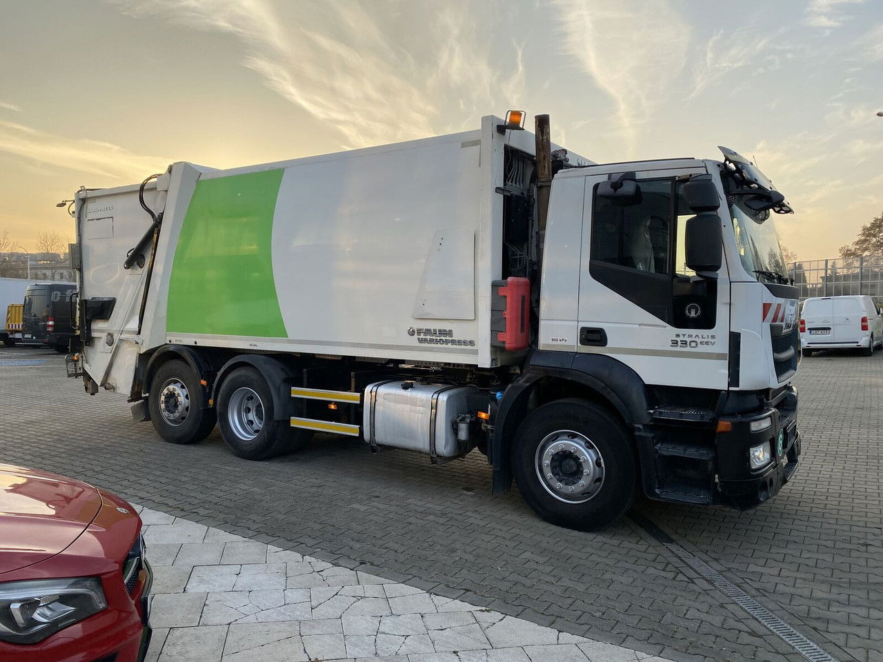 Iveco Stralis 330 EEV / Faun Vario Press 11 / Service NEW / TOP - Refuse truck: picture 3 Iveco Stralis 330 EEV / Faun Vario Press 11 / Service NEW / TOP - Refuse truck: picture 3