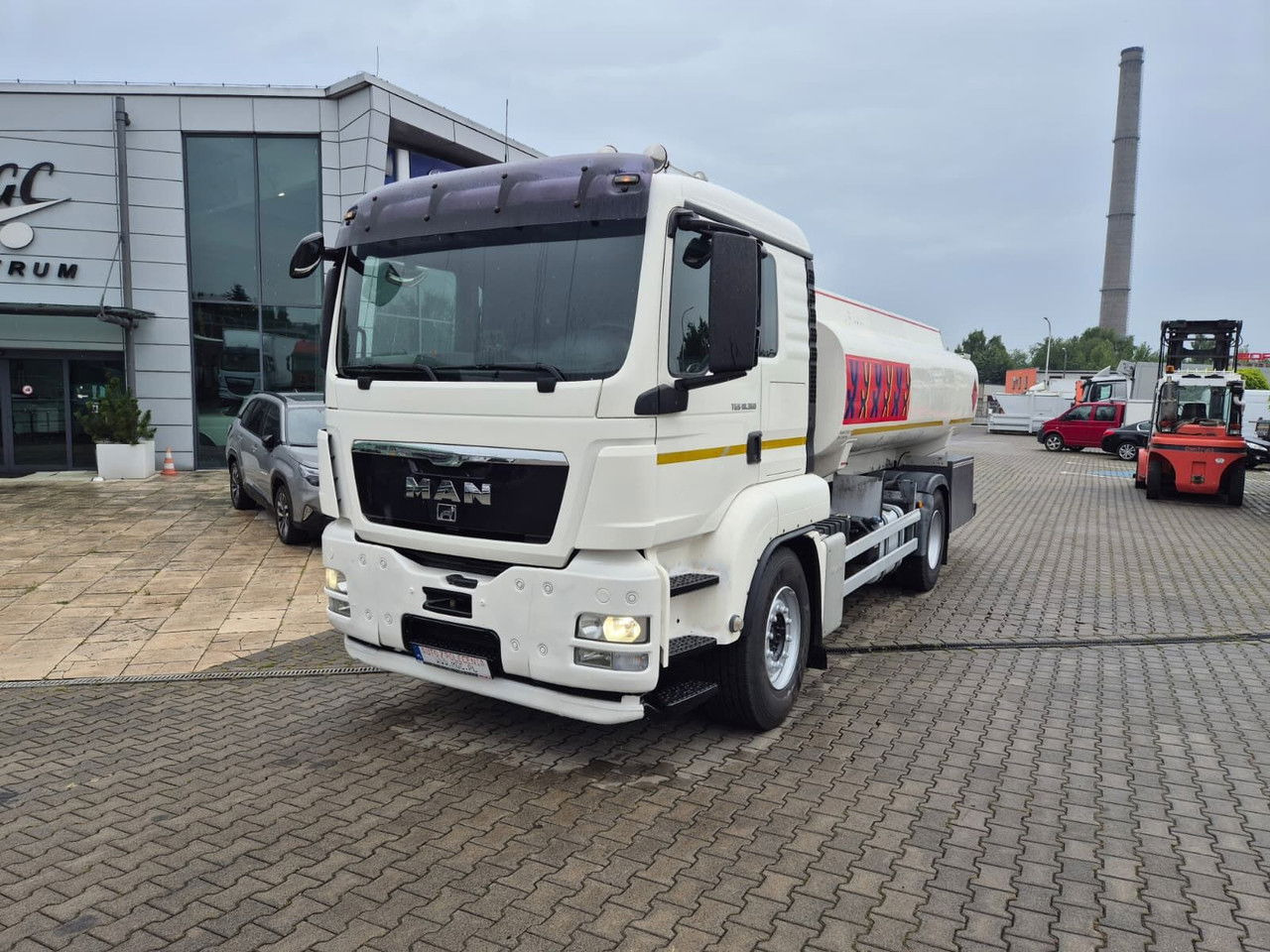 MAN TGS 18.360 OIL Transport / Good Condition - Tanker truck: picture 3 MAN TGS 18.360 OIL Transport / Good Condition - Tanker truck: picture 3