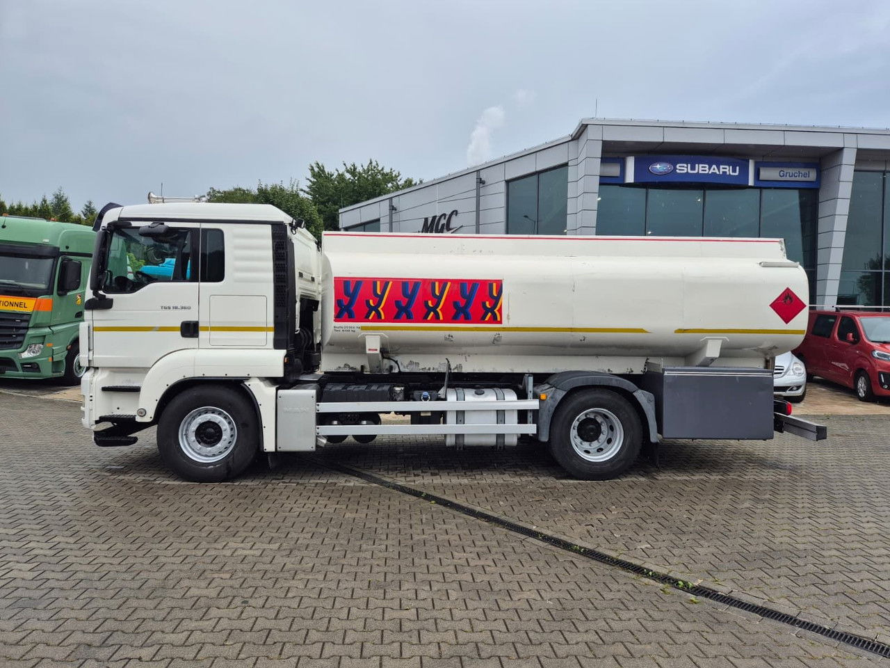 Tanker truck MAN TGS 18.360 OIL Transport / Good Condition: picture 14 Tanker truck MAN TGS 18.360 OIL Transport / Good Condition: picture 14