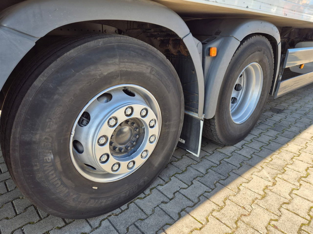 Refrigerated truck MAN TGS 26.320 24 EP / Frigoblock / 1 Owner / Serviced: picture 16