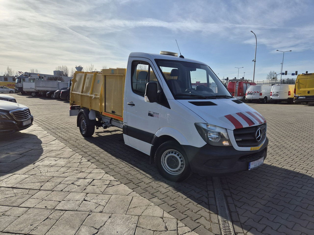 Mercedes-Benz Sprinter 316 CDi Aut. / Hummel HU2 / Webasto / 1 Owner Mercedes-Benz Sprinter 316 CDi Aut. / Hummel HU2 / Webasto / 1 Owner - Refuse truck: picture 5 Mercedes-Benz Sprinter 316 CDi Aut. / Hummel HU2 / Webasto / 1 Owner Mercedes-Benz Sprinter 316 CDi Aut. / Hummel HU2 / Webasto / 1 Owner - Refuse truck: picture 5
