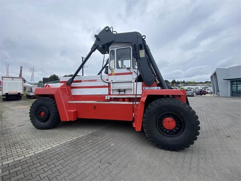 Reach stacker Svetruck TMF 12/9 HB / 1 OWNER / ELME SPREADER / WOOD LOG A: picture 10