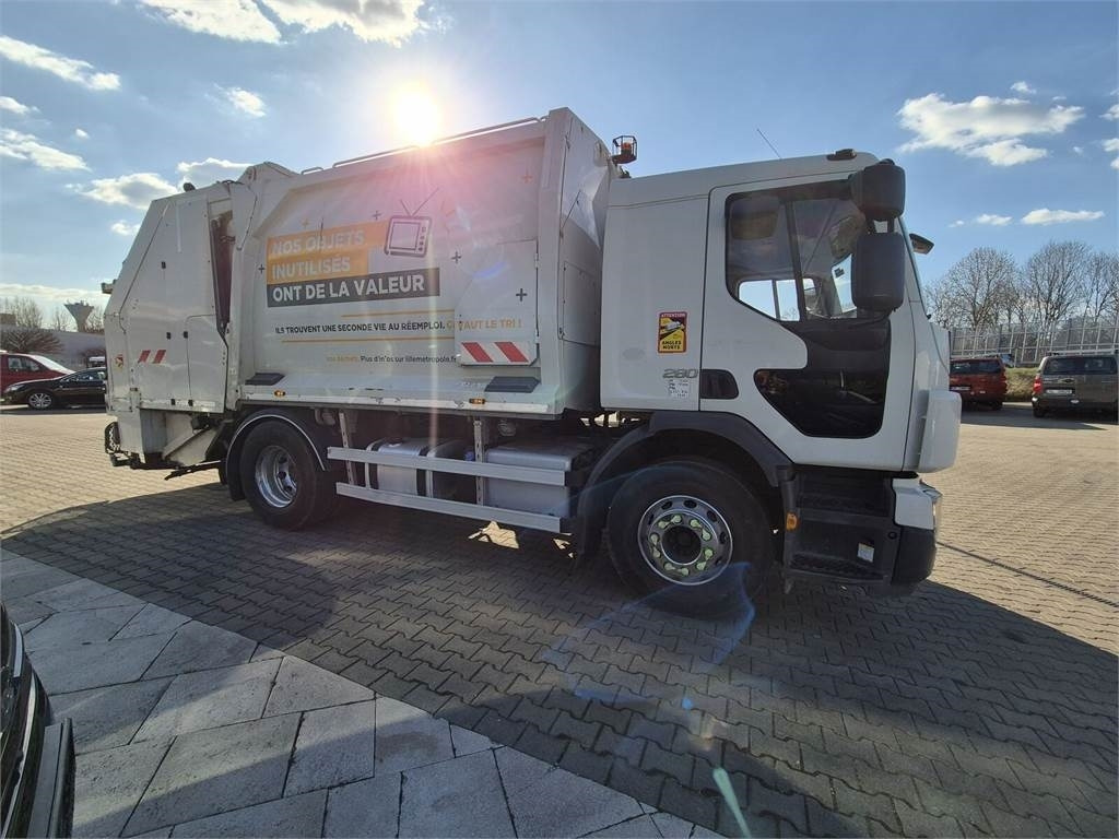 Volvo FE 280 / 13M3 / GEESINKNORBA / EURO 6 / 3 SEATS - Refuse truck: picture 5 Volvo FE 280 / 13M3 / GEESINKNORBA / EURO 6 / 3 SEATS - Refuse truck: picture 5