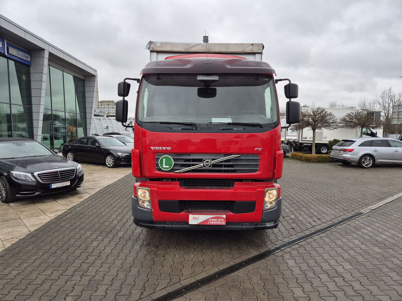 Volvo FE 320 62R / Serviced / 22 EP / Euro 4 - Curtain side truck: picture 3 Volvo FE 320 62R / Serviced / 22 EP / Euro 4 - Curtain side truck: picture 3