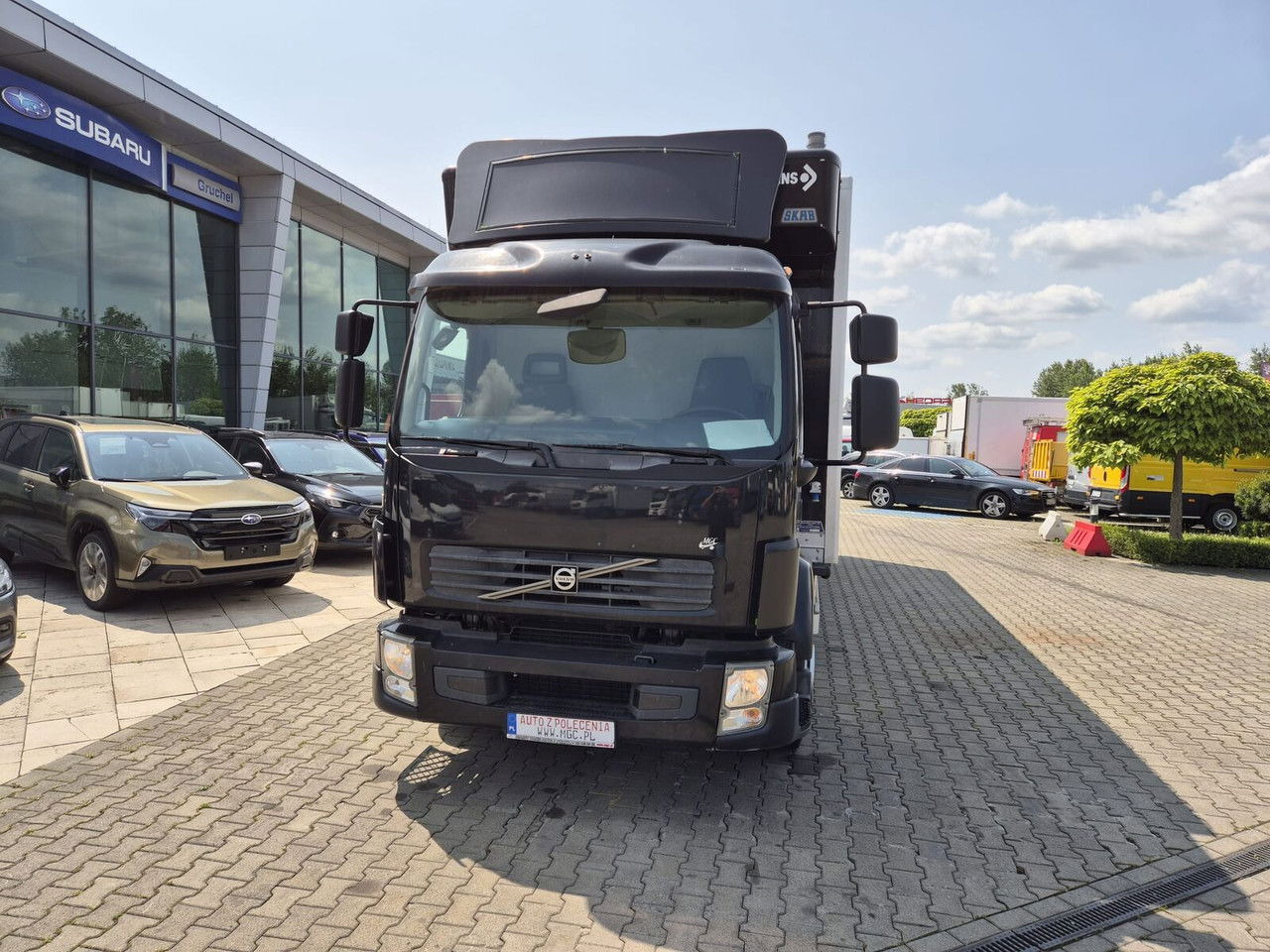 Volvo FL 240 1 Owner / Izotherm / Zepro 1500KG / Euro IV - Box truck: picture 3 Volvo FL 240 1 Owner / Izotherm / Zepro 1500KG / Euro IV - Box truck: picture 3