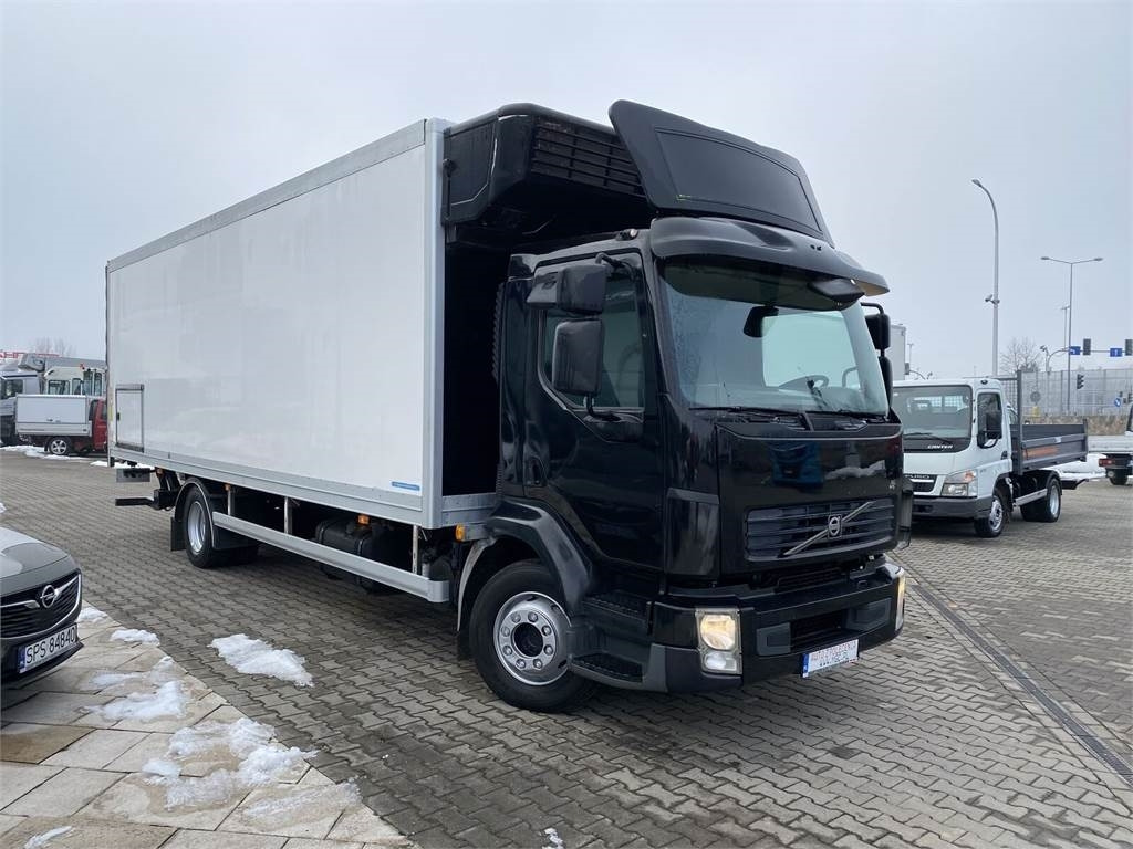 Volvo FL240 / HULSTEINS / 18 EP / 1 OWNER / SERVICED! - Refrigerated truck: picture 4 Volvo FL240 / HULSTEINS / 18 EP / 1 OWNER / SERVICED! - Refrigerated truck: picture 4