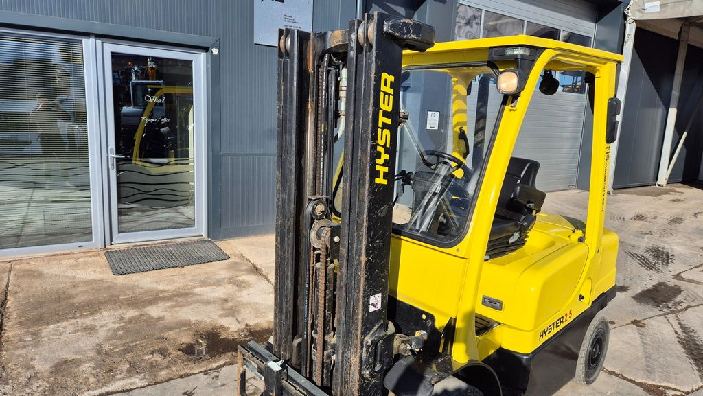 Hyster H2.5XT - 2013 Year - Triplex - 6990 Hours - Forklift: picture 5 Hyster H2.5XT - 2013 Year - Triplex - 6990 Hours - Forklift: picture 5