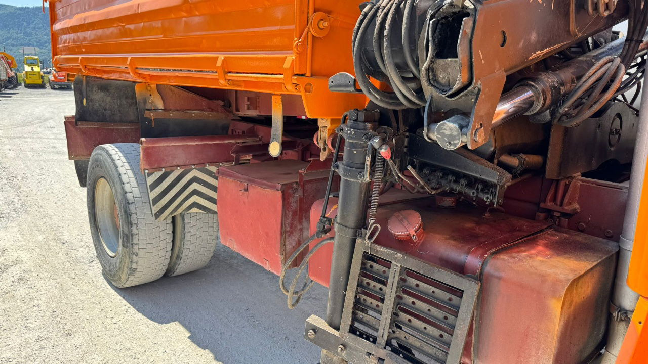 Iveco 160-23 4x4 tipper - crane 9m - Tipper: picture 3 Iveco 160-23 4x4 tipper - crane 9m - Tipper: picture 3