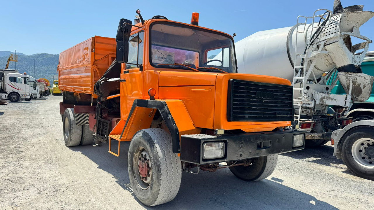 Iveco 160-23 4x4 tipper - crane 9m - Tipper: picture 2 Iveco 160-23 4x4 tipper - crane 9m - Tipper: picture 2