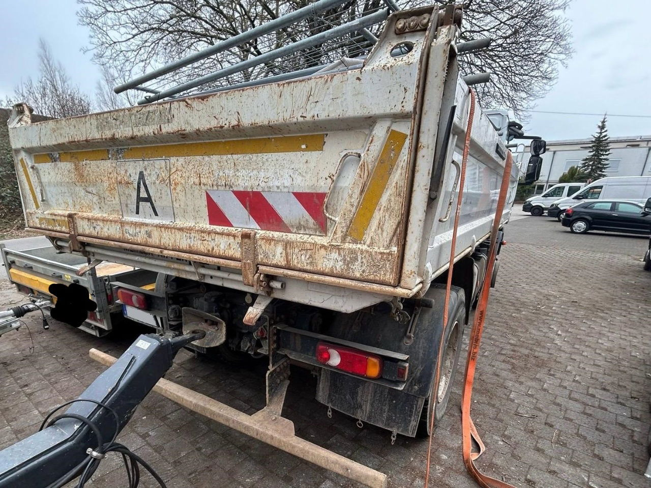 Iveco ML 180E32 K 4x2 meiller tipper - original km - Tipper: picture 3 Iveco ML 180E32 K 4x2 meiller tipper - original km - Tipper: picture 3