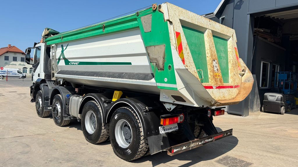 Leasing of  Iveco Trakker AD410T45 8x4 20m3 - hydr. back - 72.000km Iveco Trakker AD410T45 8x4 20m3 - hydr. back - 72.000km: picture 6