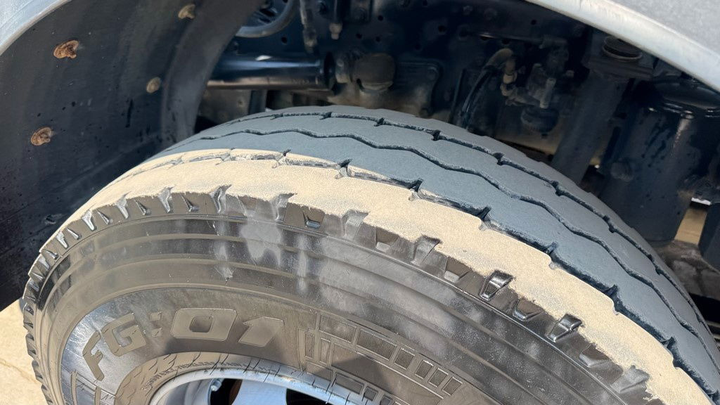 Leasing of  Iveco Trakker AD410T45 8x4 20m3 - hydr. back - 72.000km Iveco Trakker AD410T45 8x4 20m3 - hydr. back - 72.000km: picture 17