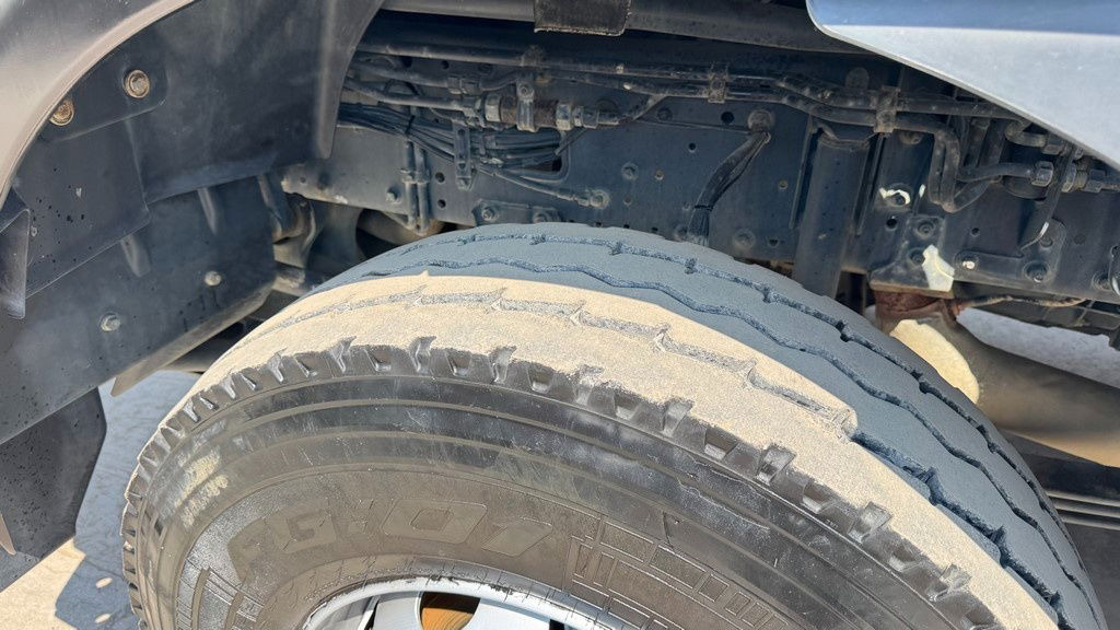 Leasing of  Iveco Trakker AD410T45 8x4 20m3 - hydr. back - 72.000km Iveco Trakker AD410T45 8x4 20m3 - hydr. back - 72.000km: picture 18