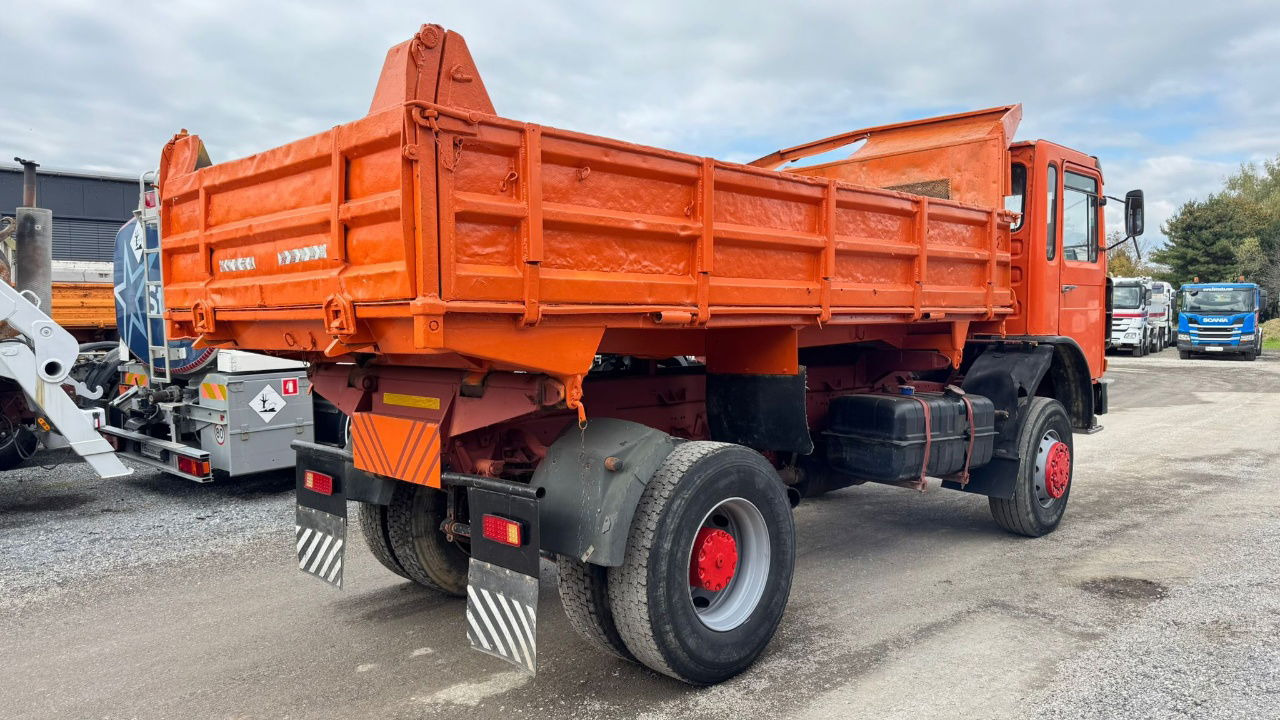 MAN 19.331 4X4 3 sided tipper - ZF Gearbox - Tipper: picture 5 MAN 19.331 4X4 3 sided tipper - ZF Gearbox - Tipper: picture 5