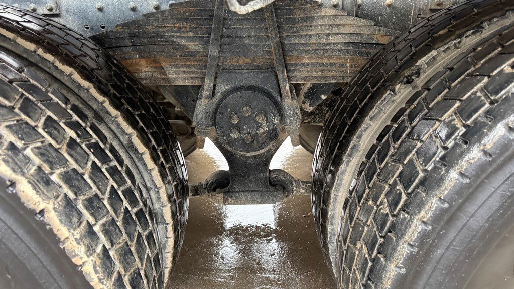 Leasing of MAN 27.414 FE 410A 6x4 stetter - 7m3 - euro 3 MAN 27.414 FE 410A 6x4 stetter - 7m3 - euro 3: picture 13 Leasing of MAN 27.414 FE 410A 6x4 stetter - 7m3 - euro 3 MAN 27.414 FE 410A 6x4 stetter - 7m3 - euro 3: picture 13