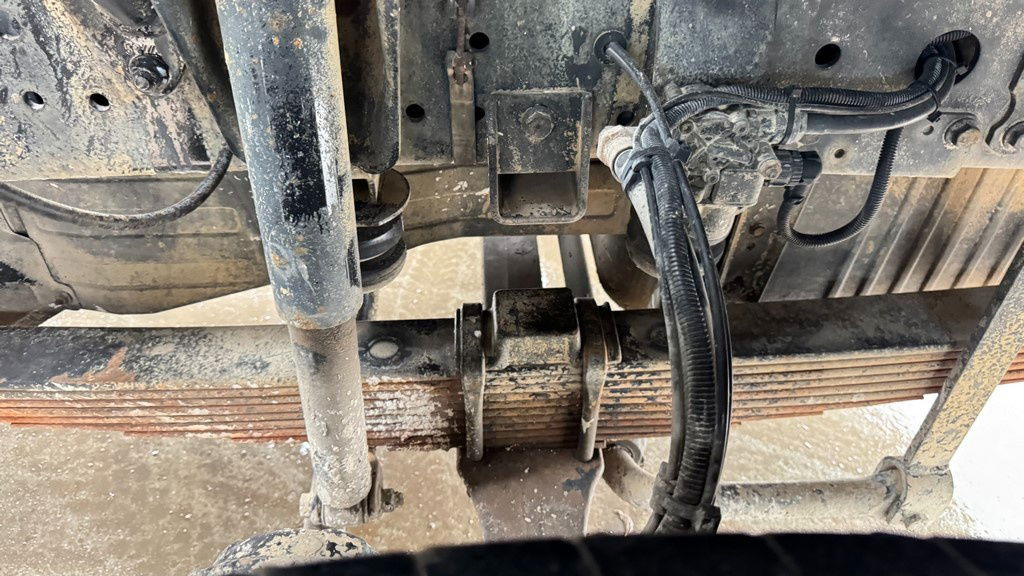 Leasing of MAN 27.414 FE 410A 6x4 stetter - 7m3 - euro 3 MAN 27.414 FE 410A 6x4 stetter - 7m3 - euro 3: picture 14 Leasing of MAN 27.414 FE 410A 6x4 stetter - 7m3 - euro 3 MAN 27.414 FE 410A 6x4 stetter - 7m3 - euro 3: picture 14