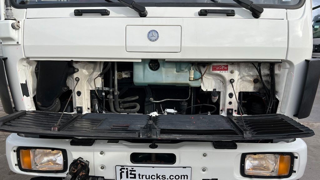 Mercedes-Benz 1622 4x2 43.000km winch - Fire engine: picture 3 Mercedes-Benz 1622 4x2 43.000km winch - Fire engine: picture 3