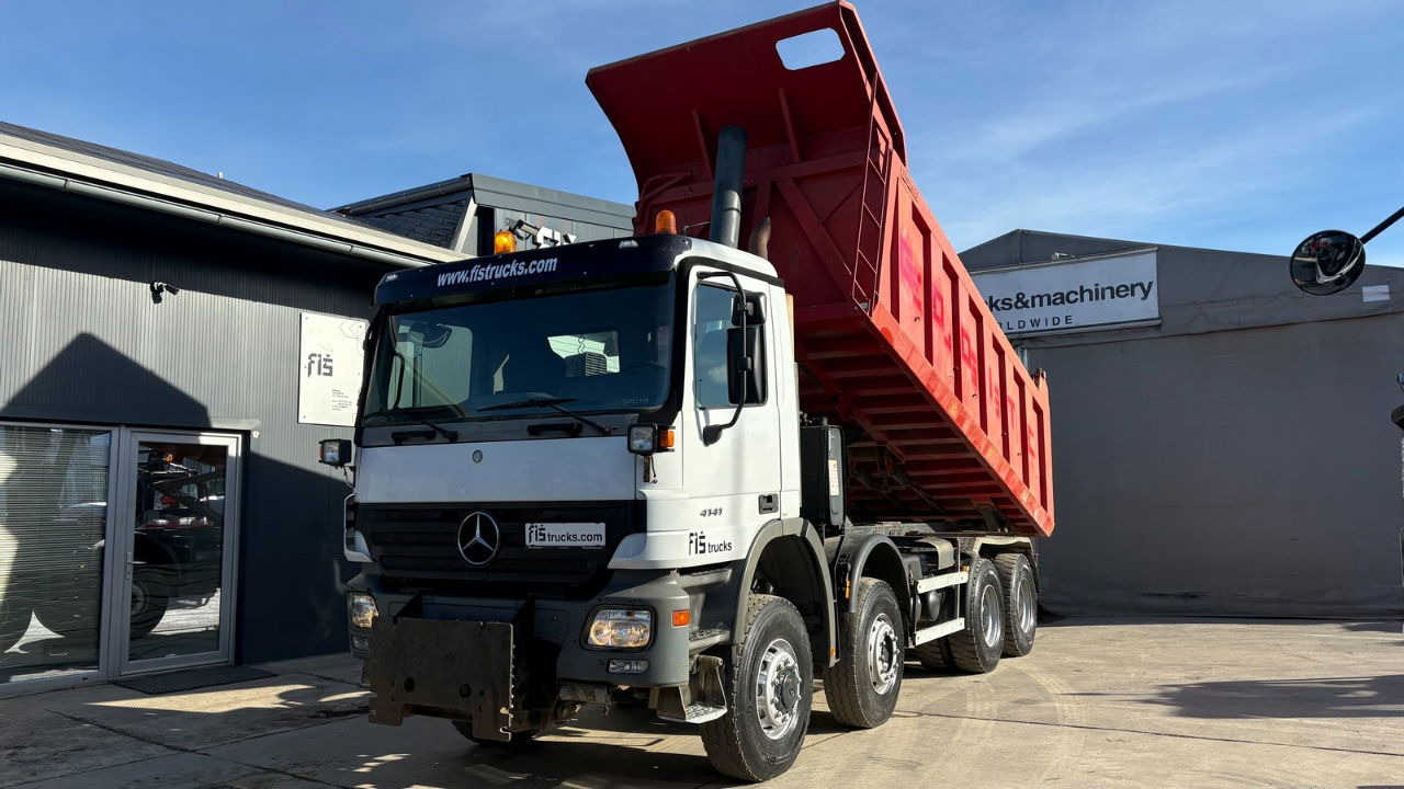Mercedes-Benz Actros 4141 K 8x6 tipper - 19m3 - spring suspension - Tipper: picture 5 Mercedes-Benz Actros 4141 K 8x6 tipper - 19m3 - spring suspension - Tipper: picture 5