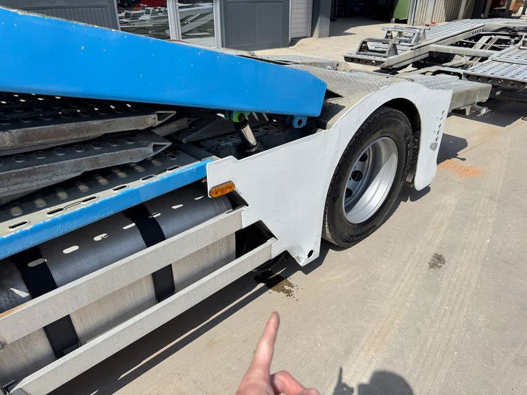 Renault Premium 460 4x2 LKW transporter + rolfo trailer - Car transporter truck: picture 3 Renault Premium 460 4x2 LKW transporter + rolfo trailer - Car transporter truck: picture 3