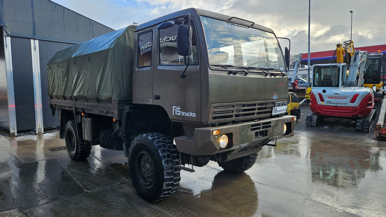 Steyr 12M18 4X4 stake body - truck - Curtain side truck: picture 2 Steyr 12M18 4X4 stake body - truck - Curtain side truck: picture 2