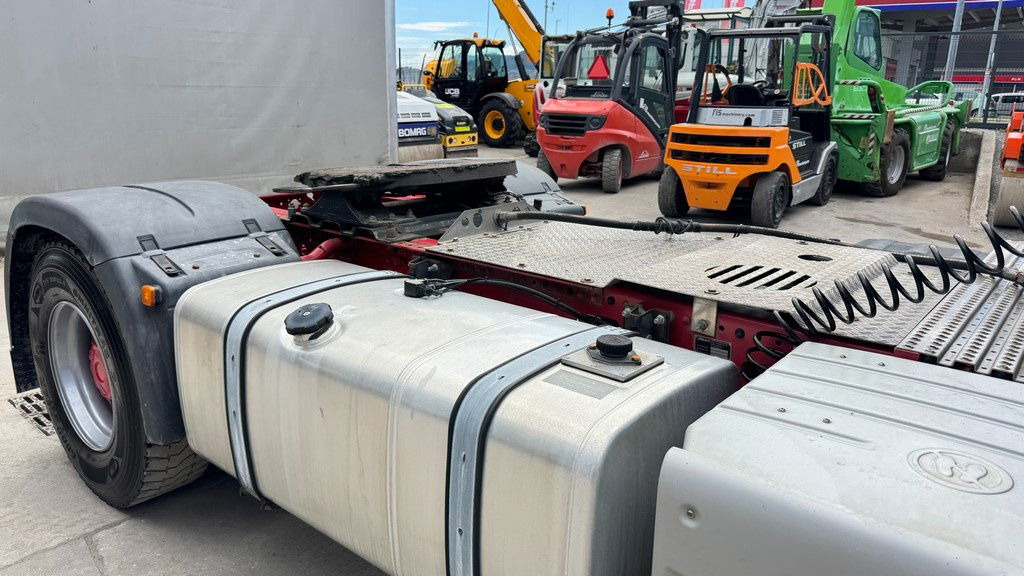 MAN TGS 18.480 4X4 tractor unit - tipper hydraulics - Tractor unit: picture 4 MAN TGS 18.480 4X4 tractor unit - tipper hydraulics - Tractor unit: picture 4