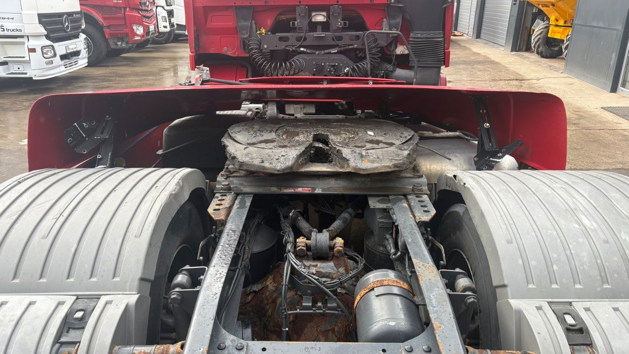 Mercedes-Benz Actros 1844 4x2 tractor unit - retarder - Tractor unit: picture 4 Mercedes-Benz Actros 1844 4x2 tractor unit - retarder - Tractor unit: picture 4