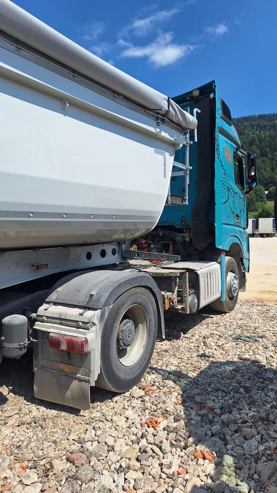 Mercedes-Benz Arocs 1842 4x4 HAD - tipper hydraulics - Tractor unit: picture 4 Mercedes-Benz Arocs 1842 4x4 HAD - tipper hydraulics - Tractor unit: picture 4
