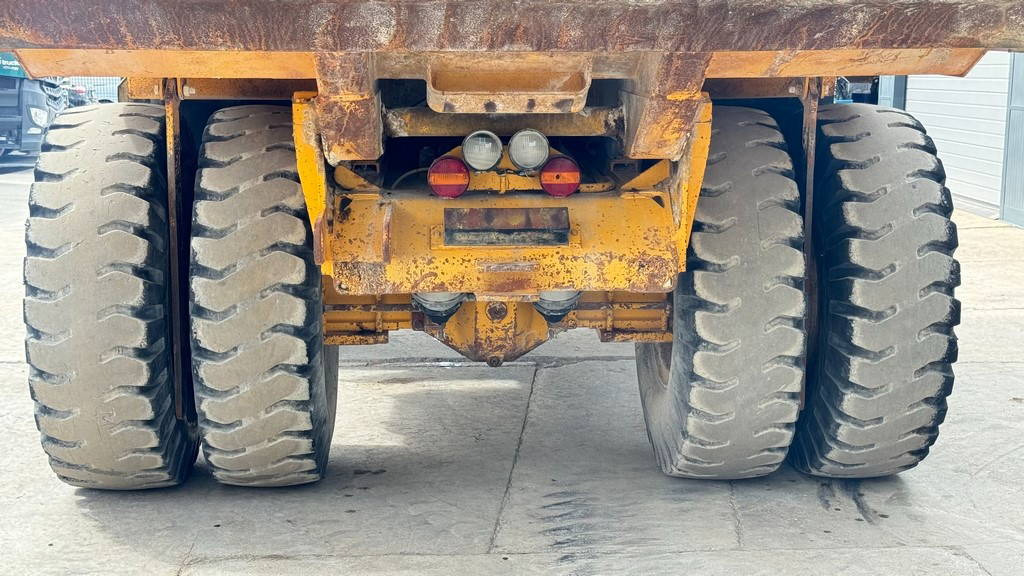 Rigid dumper/ Rock truck Volvo BM 425C - 1986 Year: picture 14