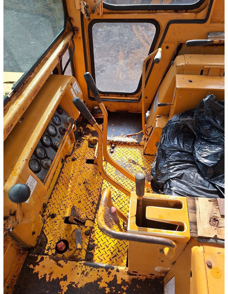 Bulldozer Komatsu D45-1: picture 16