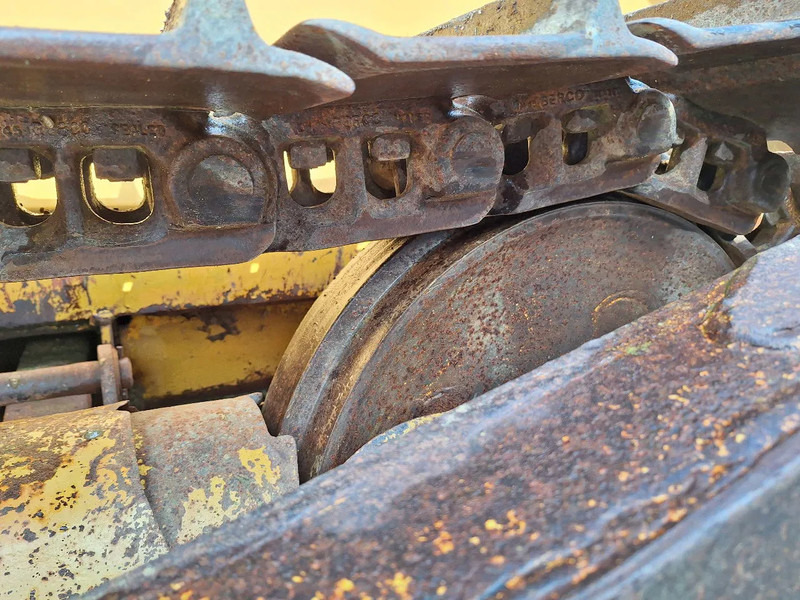 Bulldozer Komatsu D45-1: picture 12