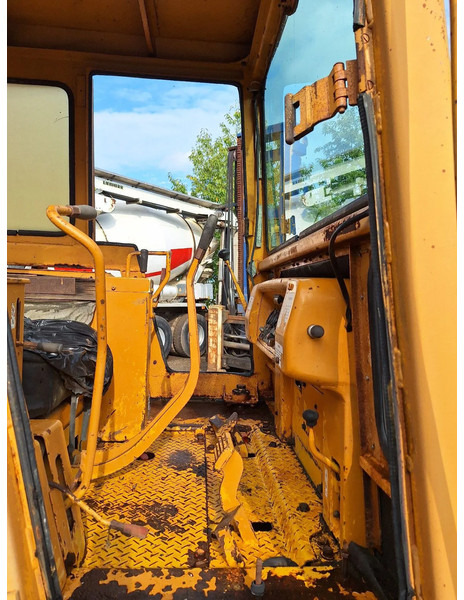 Bulldozer Komatsu D45-1: picture 19