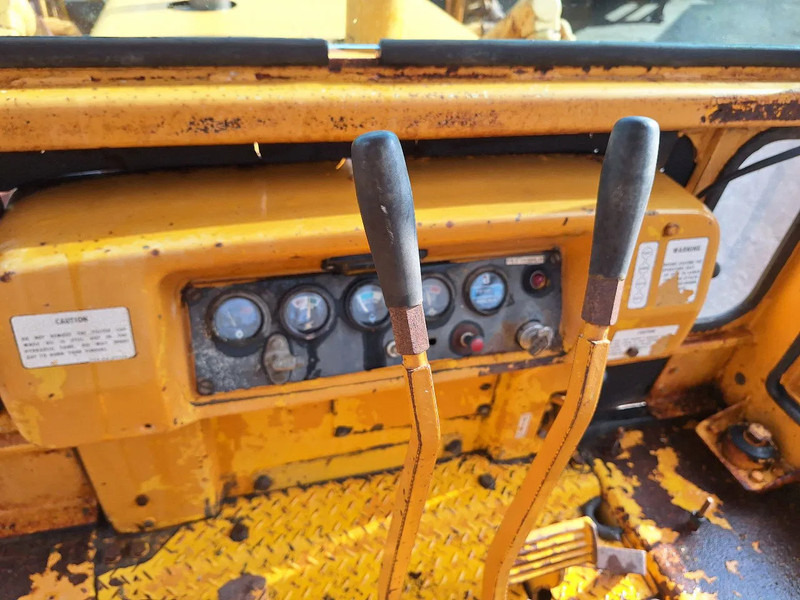 Bulldozer Komatsu D45-1: picture 15