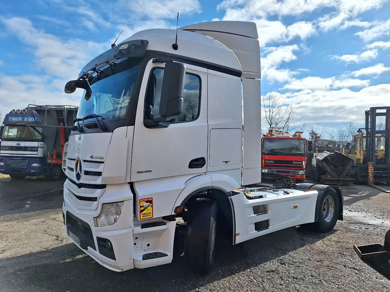 Mercedes-Benz Actros 1845 Actros 1845 - Tractor unit: picture 1 Mercedes-Benz Actros 1845 Actros 1845 - Tractor unit: picture 1